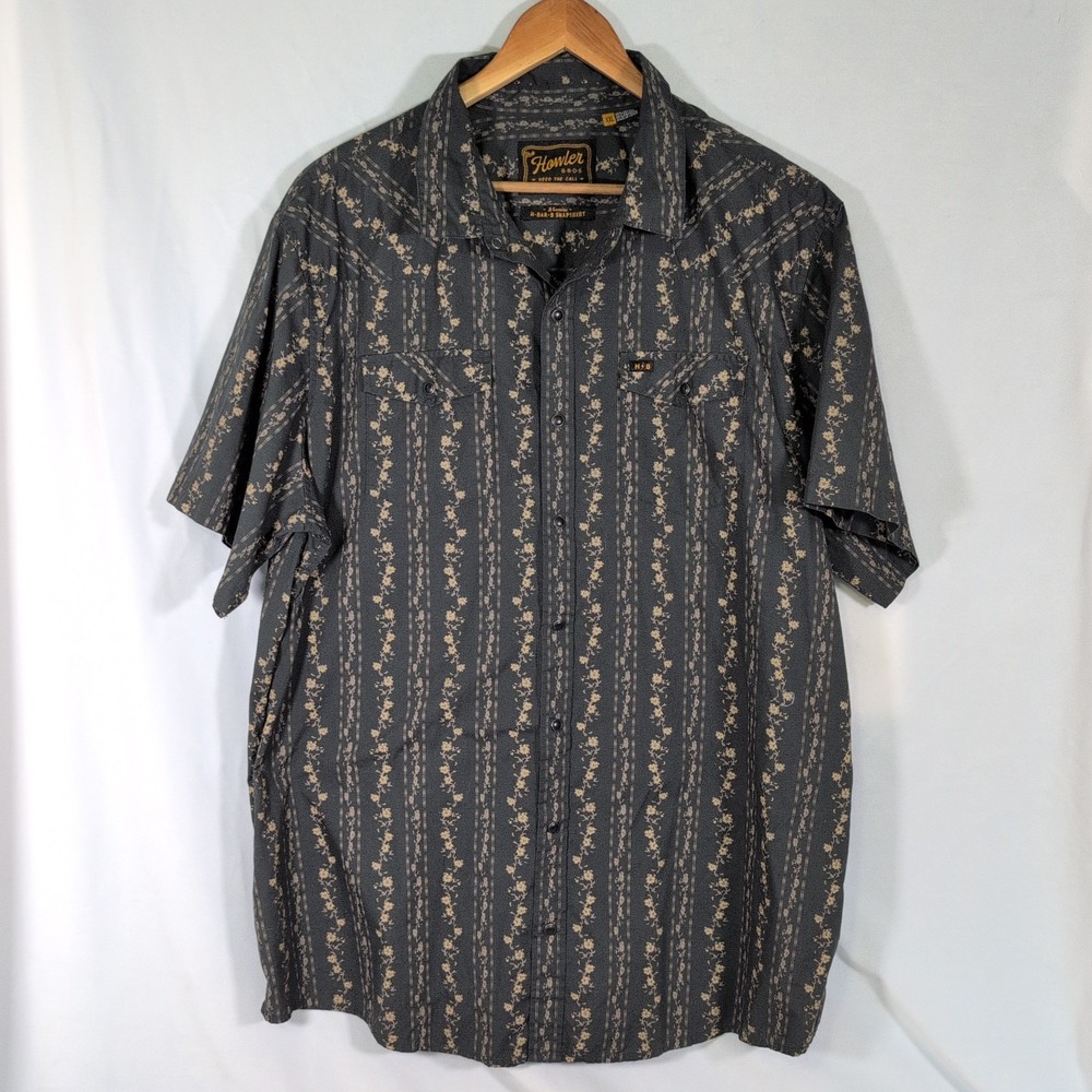 Howler Bros Men's XXL Short Sleeve Snap Shirt Hibiscus Pattern Snapshirt H-Bar-B